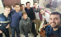 ''רגע, אל תלכו, אני יהודייה''