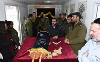 Torah scroll finds a home at Iron Dome unit