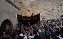 מנחה תהלוכות ספרי תורה? יש מקצוע כזה