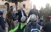 "שבע ברכות" ספונטני על מדרגות הכותל