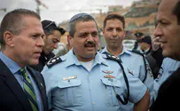 Police to cancel 300,000 criminal records 