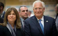 Watch: Ambassador Friedman sends a musical holiday greeting