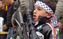 Israeli reporter attends refugee camp homecoming for prisoner