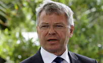 Former Norwegian PM: Israel is part of the nuclear problem