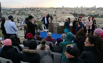 צפו: תפילת נשים המונית על הר הזיתים