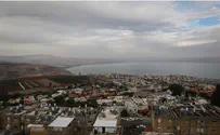 Tiberias mayor attacked during memorial service