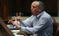 Flash 90 'The haredim are selling Israel out to dodge the draft'