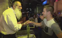 צילום: Moshe Coopersmith Owner, Catching The Light Video Productions Bringing Heavenly Jerusalem to the shuk, one Jew at a time