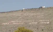 Civil Administration strikes, Arabs pave illegal roads