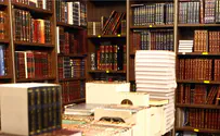Ceremony to replace defaced Jewish books held in Washington