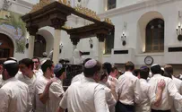 צפו: תפילת העצמאות בביהכנ"ס החורבה