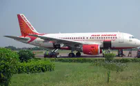 Passengers injured after plane window breaks