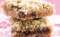 Kosher.com: Raspberry Streusel Bars