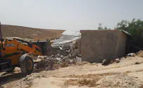 עימותים במהלך הרס בנייה בלתי חוקית