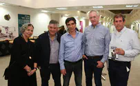 "מגדלור שנכון ללכת לאורו"