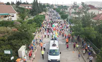 רבע מיליון משתתפים בכ-800 תהלוכות