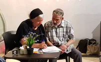 "הרגשנו שחייבים לחתום עבור ילדינו"