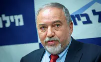 ליברמן לעזתים: תחליפו את ההנהגה