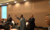 Hezki Baruch Arab MK loses cool in Knesset