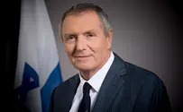 בואו נפסיק עם "נפולת של נמושות" ונעבור ל"עם אחד"