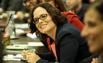 בכיר ב'כולנו' נגד רחל עזריה