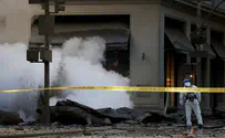 Steam pipe explosion leaves crater in midtown Manhattan
