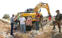 Samaria Council head stops Arab construction on Israeli land