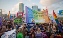 'Demonstrate against the march'