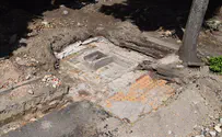 Excavations unearth walls, bimah, of Lithuanian synagogue 