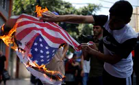 Political source: American peace plan put off