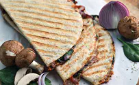Israeli Salad Wraps