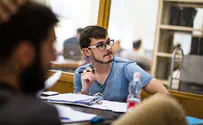 Finding the perfect balance between religious and academic life