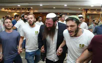 Keeping soldiers connected to Torah