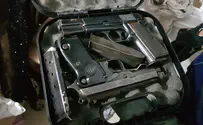 Arab suspects hurl explosives at IDF