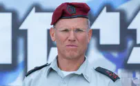 The non-leftist general