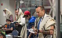 Watch: Bennett at morning prayers in Pittsburgh Jewish school
