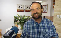 מחוברים                             
