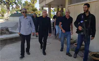להכות במחבלי עזה     