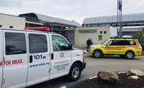 Viewer discretion: Man jumps to death at train platform