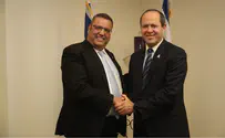 Jerusalem's new mayor sworn into office