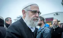 הרב אלון ויתר על תעודת הכושר לרב עיר
