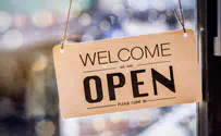 Shopping malls open against government guidelines