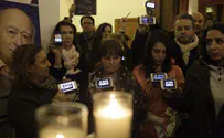 Cartoonist whose drawings of Mohammed outraged Muslims dies