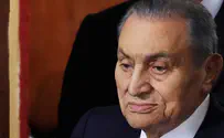 Mubarak takes witness stand in successor's trial