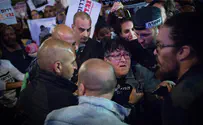 "למשטרה נוח יותר לעצור אותנו"