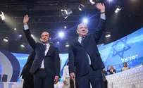 The parties are wondering: Join together or split up?