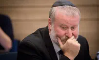 Attorney General convenes secret meeting