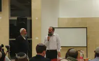 צילום: אור תורה סטון כשהשייח' הגיע לביקור בישיבה