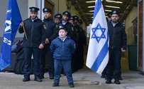 6-year-old fulfills dream: To be a policeman for a day