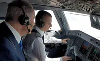 GPO Netanyahu speaks with Ramon control tower on 1st inbound flight